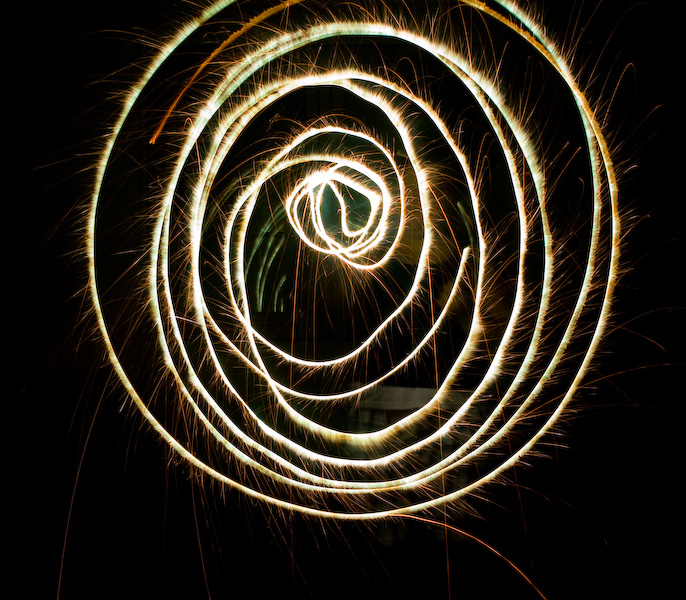 Fire Wheel || Canon40d/EF28-105/F3.5-4.5@38 | 14s | f10 |  IS100 | tripod