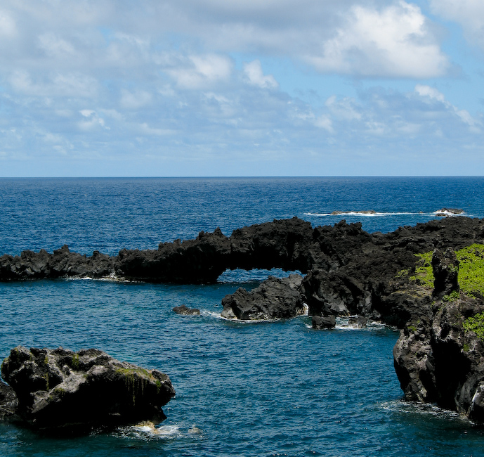 Wai'anapanapa View || CanonA630/35-140/F2.8-4.1@85 | 1/800s | f4 |  ISO80 | handheld