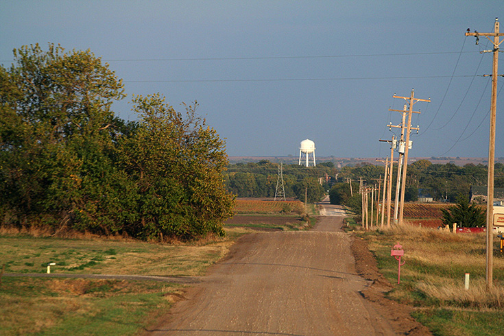 West of Lindsborg || Canon350d/EF70-200/F4L@180 | 1/1640s | f5 | ISO400 | handheld