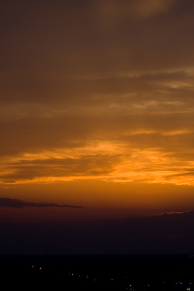 Wichita Sunset || Canon40d/EF100-400F4-5.6L@100 | 1/1250s   | f4.5 |  ISO800 | handheld