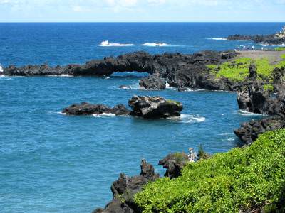 Waianapanapa arch