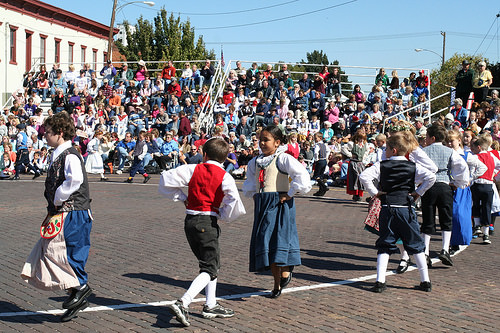 young Swedish dancers