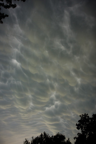 intense clouds