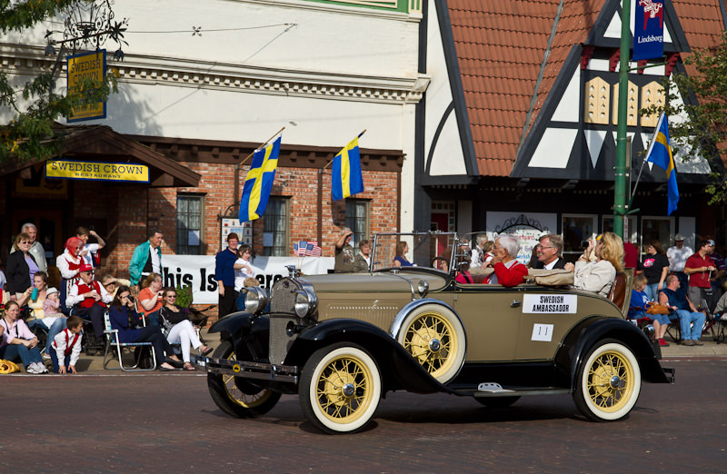 Svensk Hyllningsfest parade in Lindsborg 2011