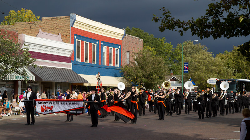 Svensk Hyllningsfest parade in Lindsborg 2011