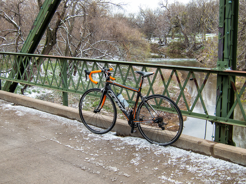 blue Trek Madone 4.5