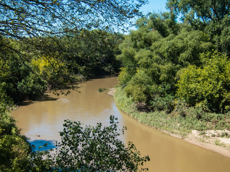 Meadowlark Trail: Smoky Hill Riv