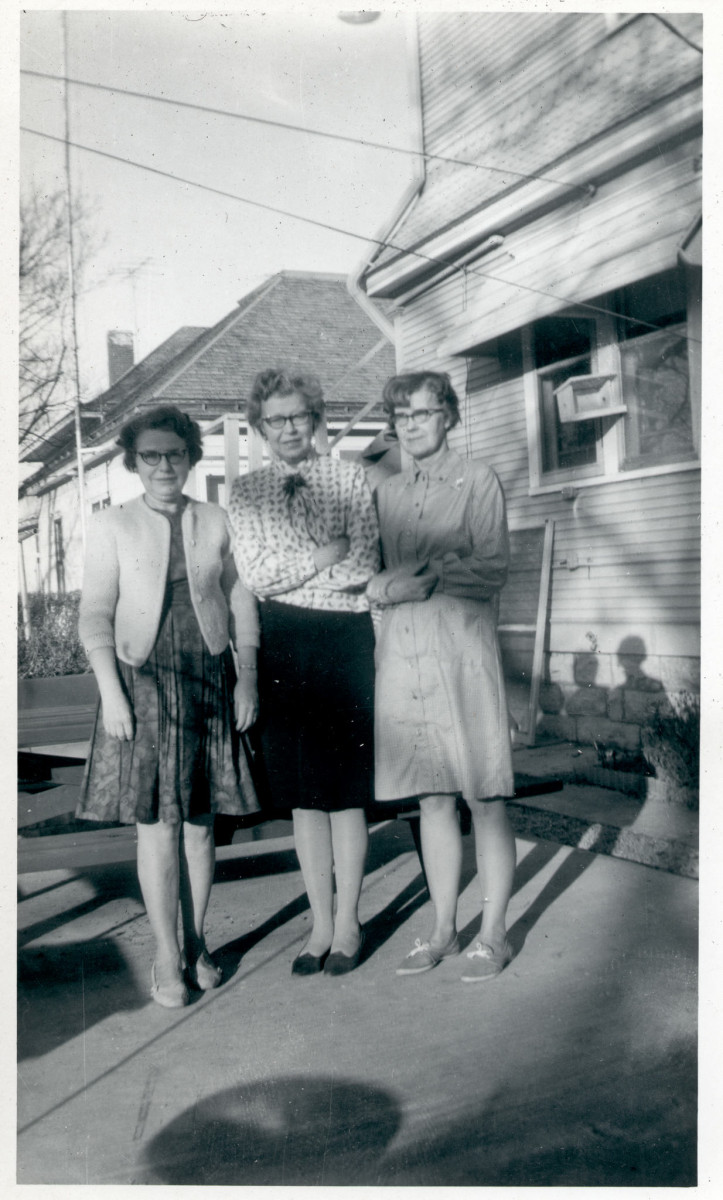 3 Sisters