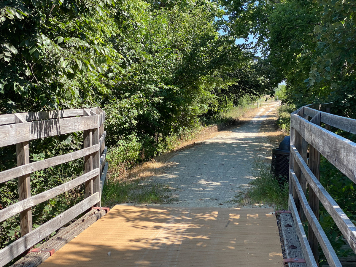 Meadowlark Trail Looking North