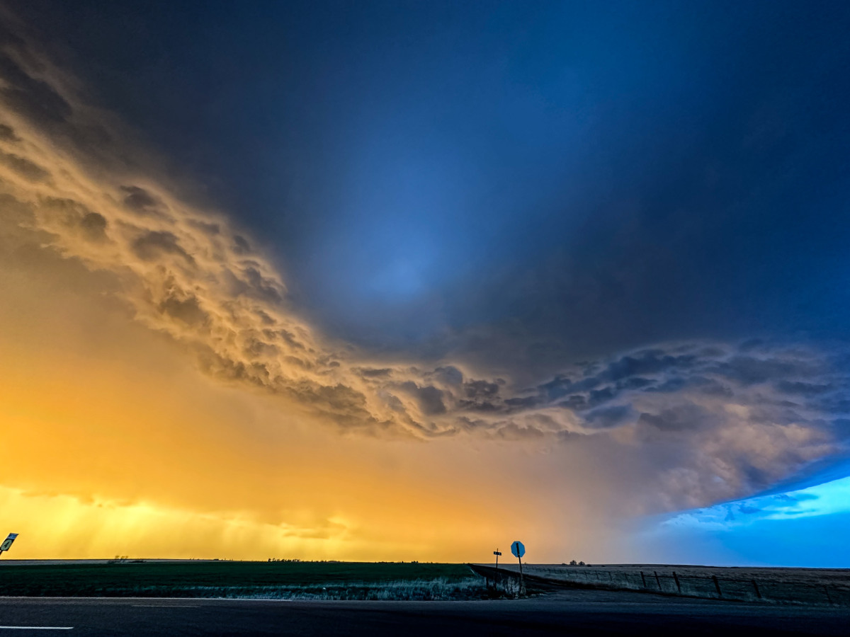 Yellow/Blue stormy skies