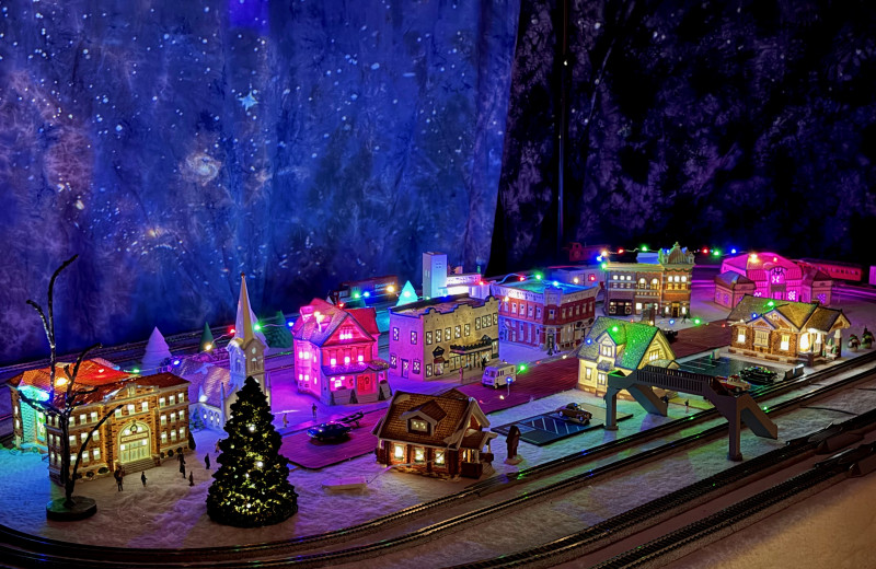 Christmas in Lindsborg - the stars come out at night