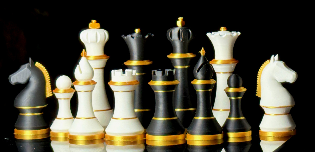 3D prints: Regal looking chess pieces
